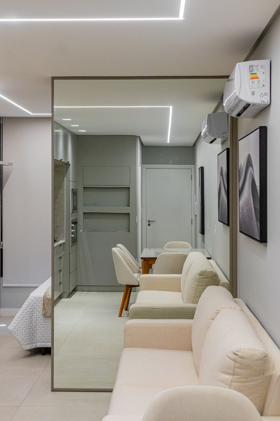 Studio 1 quarto sendo 1 suíte para venda no bairro Praia da Cal em Torres