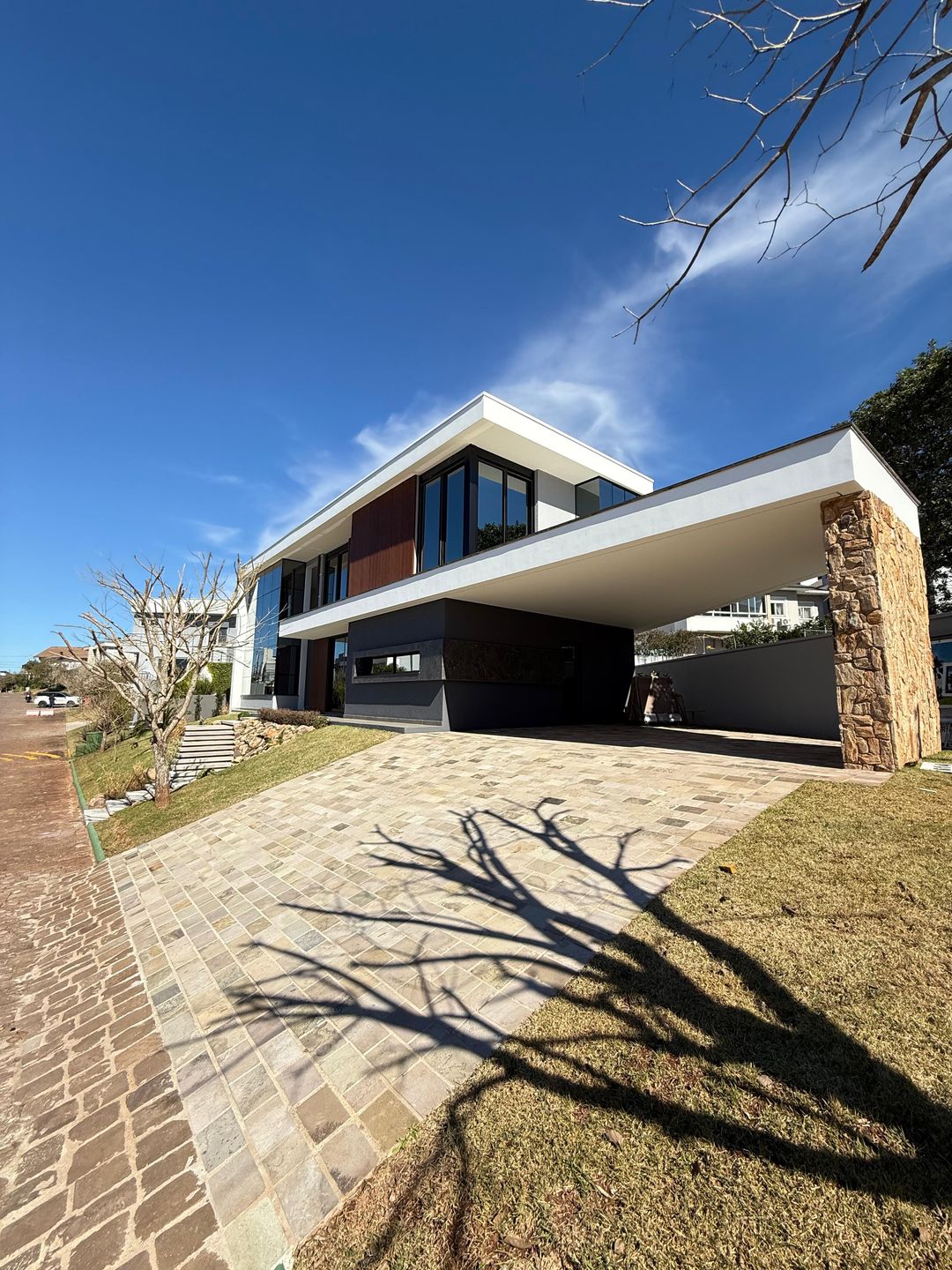 Casa para venda no bairro Centro  em Passo Fundo