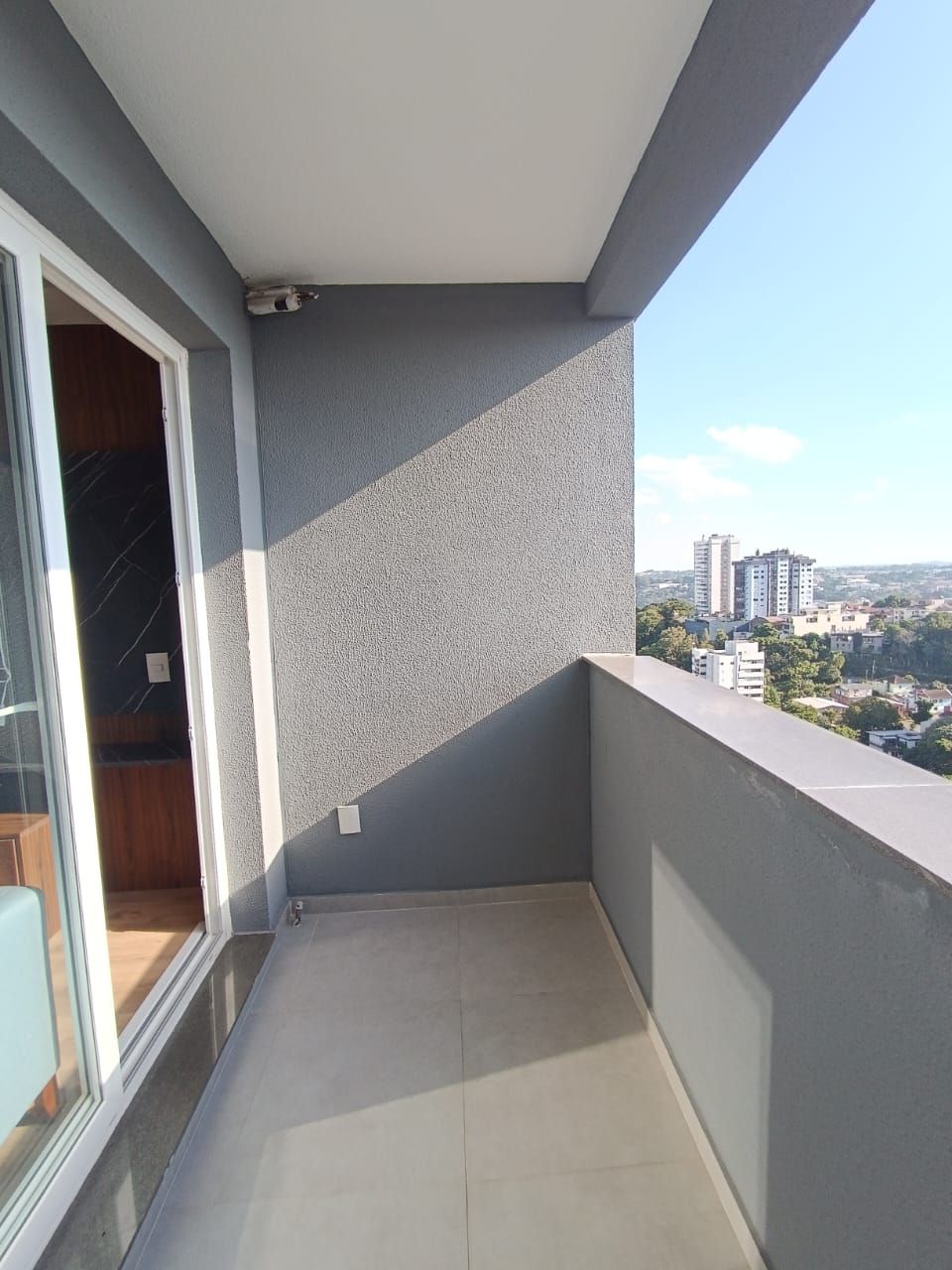 Apartamento 2 quartos sendo 1 suíte para venda no bairro Panazzolo em Caxias do Sul