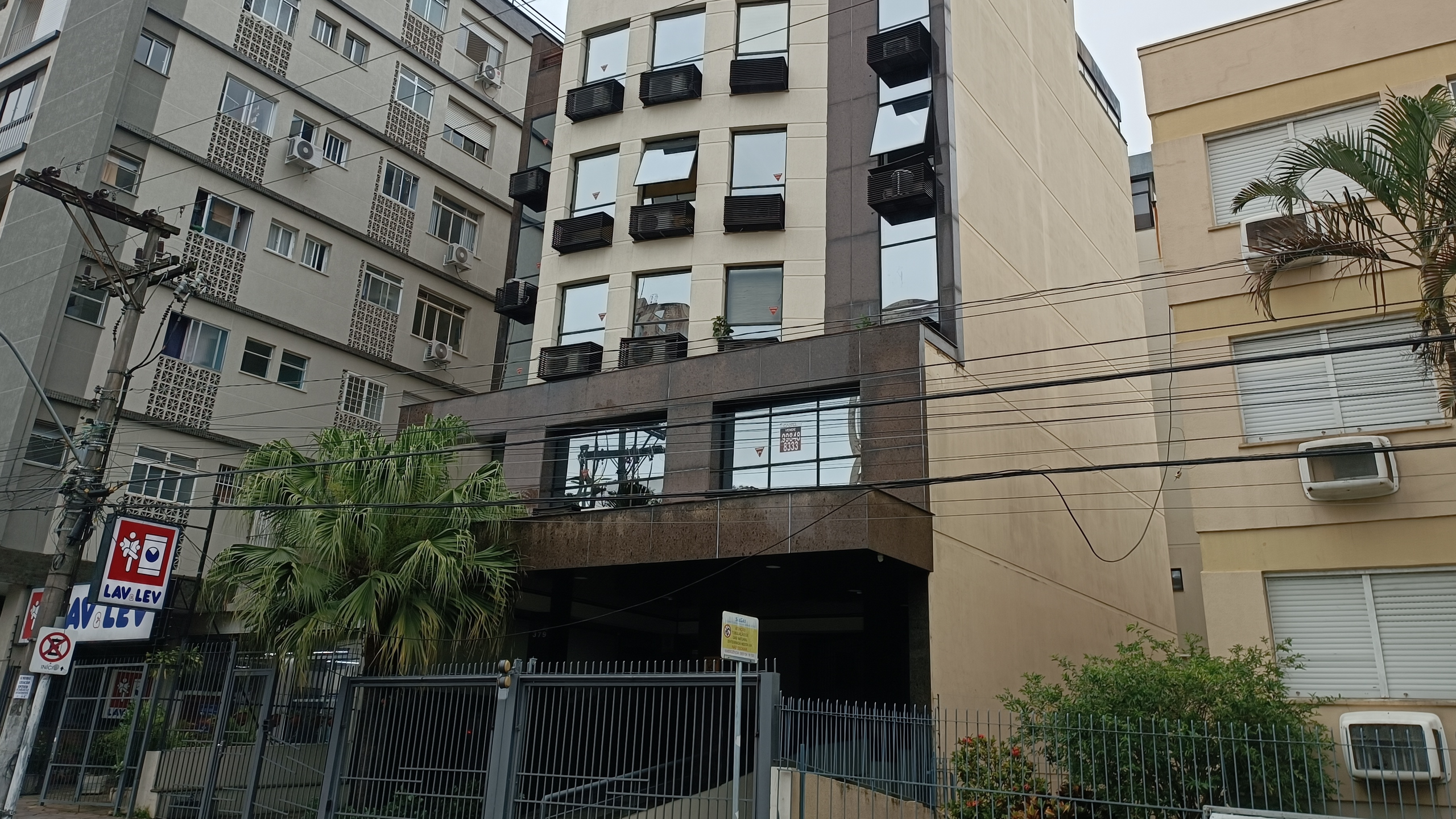 Sala Comercial para venda no bairro Menino Deus em Porto Alegre