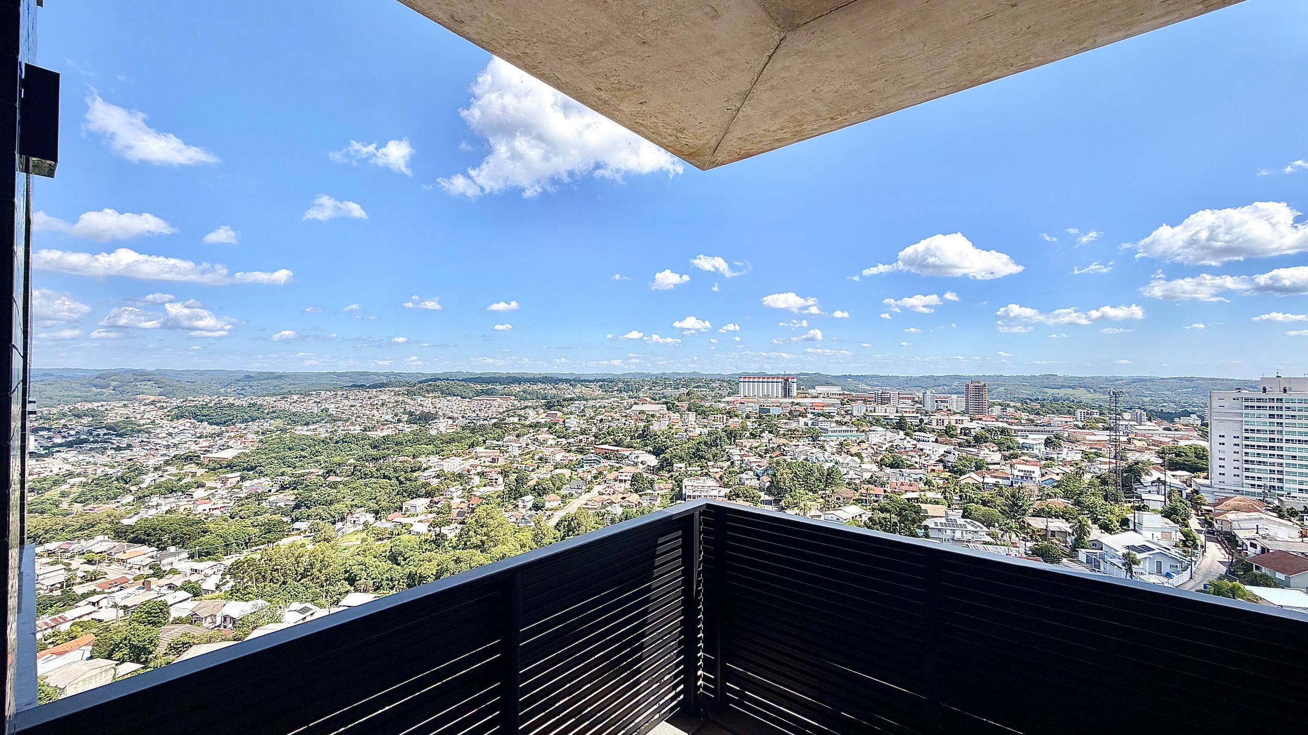 Apartamento 3 quartos sendo 3 suítes para venda no bairro Imigrante  em Bento Gonçalves
