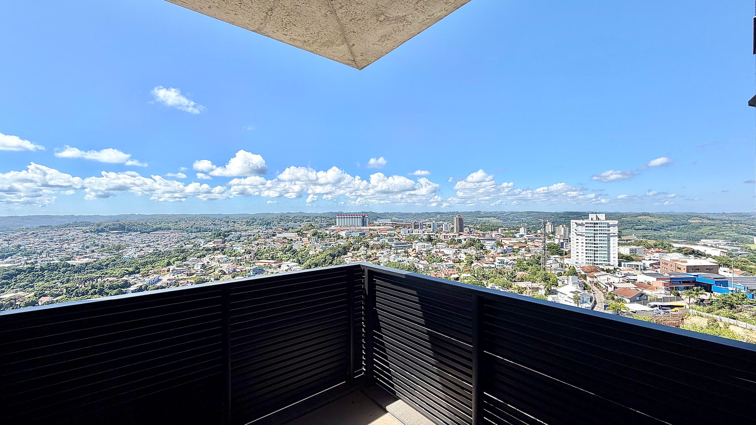 Apartamento 3 quartos sendo 3 suítes para venda no bairro Imigrante  em Bento Gonçalves