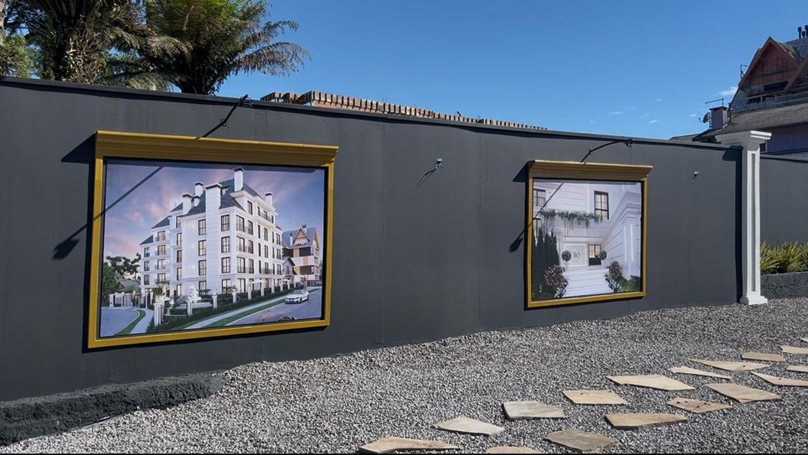 Cobertura sendo 2 suítes para venda no bairro Carniel em Gramado