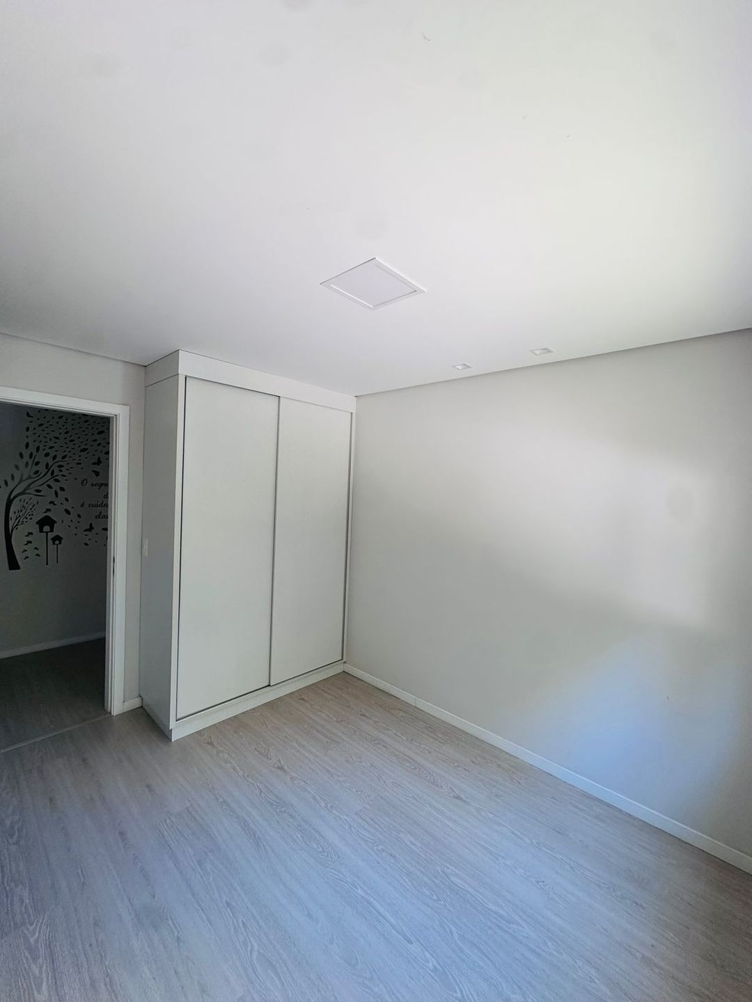 Apartamento 3 quartos sendo 1 suíte para venda no bairro Madureira em Caxias do Sul