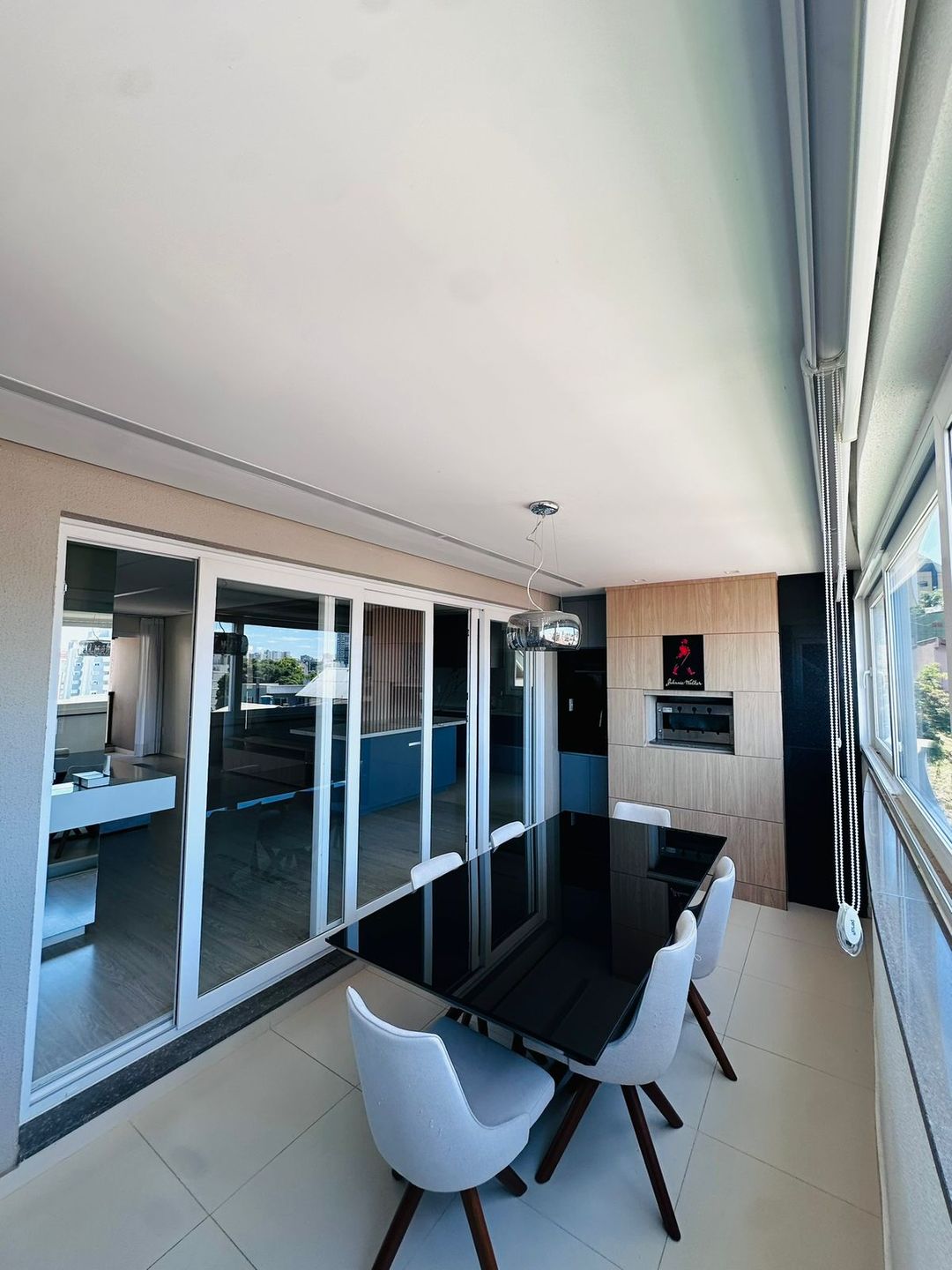 Apartamento 3 quartos sendo 1 suíte para venda no bairro Madureira em Caxias do Sul