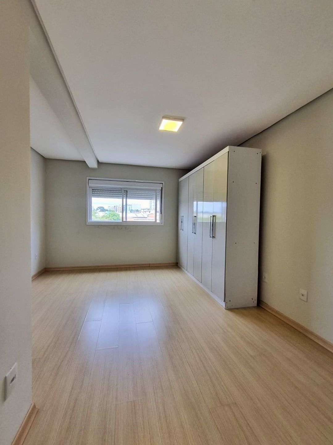 Apartamento 2 quartos sendo 2 suítes para venda no bairro Sagrada Família em Caxias do Sul