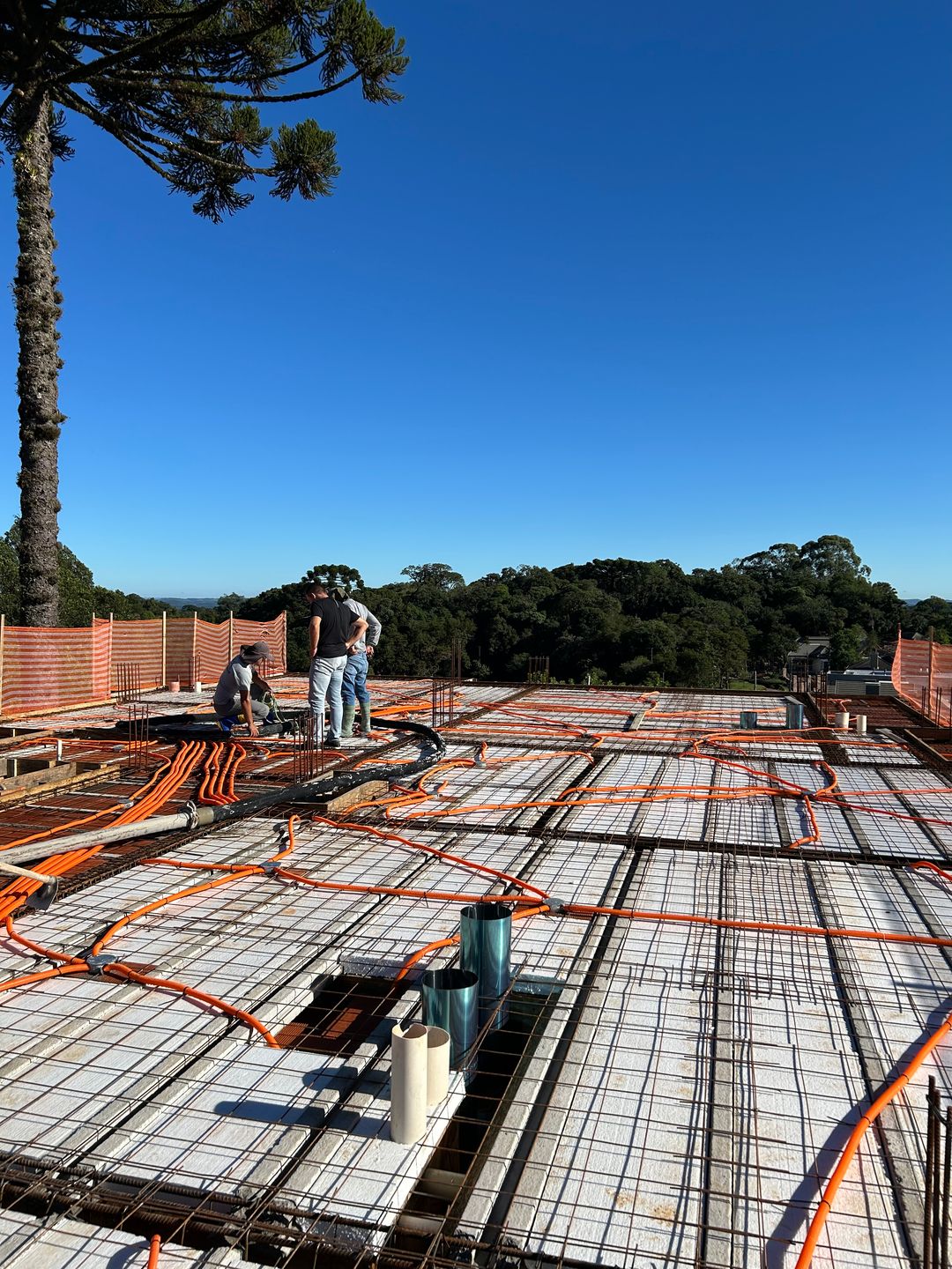 Apartamento 2 quartos sendo 2 suítes para venda no bairro Carniel em Gramado