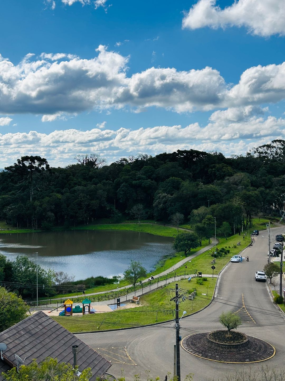 Apartamento 2 quartos sendo 2 suítes para venda no bairro Carniel em Gramado