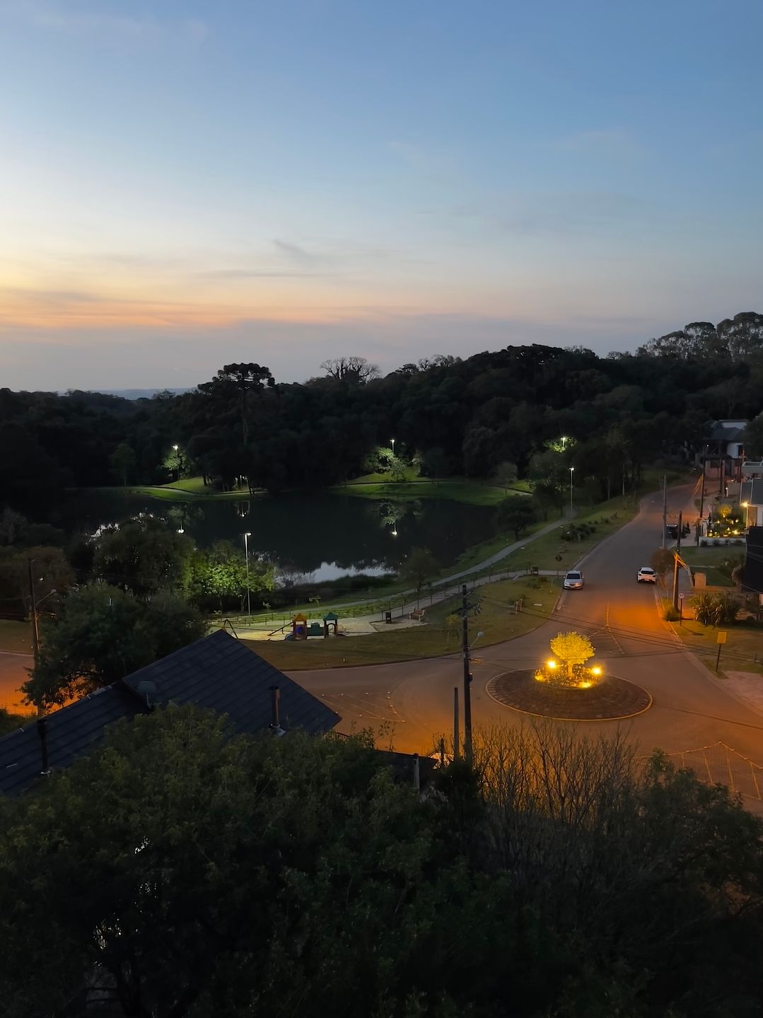 Apartamento 2 quartos sendo 2 suítes para venda no bairro Carniel em Gramado