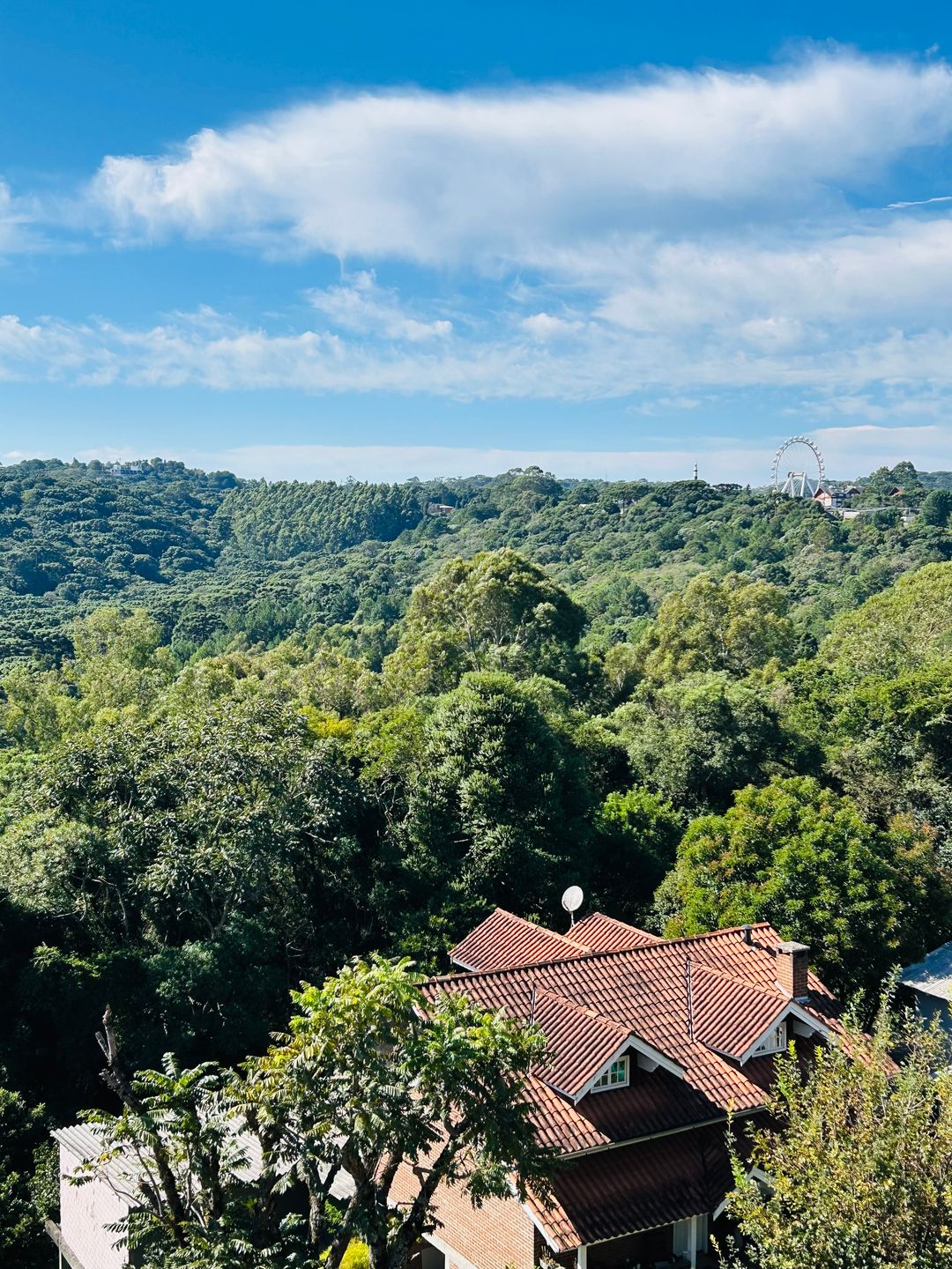 Apartamento 2 quartos sendo 2 suítes para venda no bairro Carniel em Gramado
