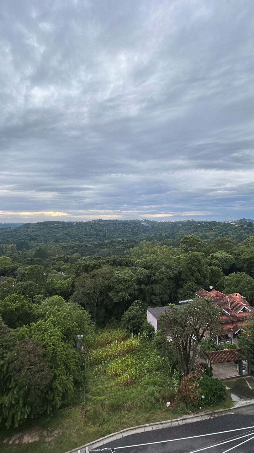 Apartamento para venda no bairro Carniel em Gramado