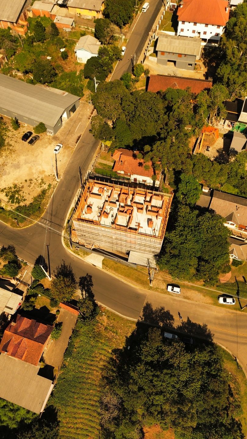 Apartamento 2 quartos sendo 2 suítes para venda no bairro Carniel em Gramado