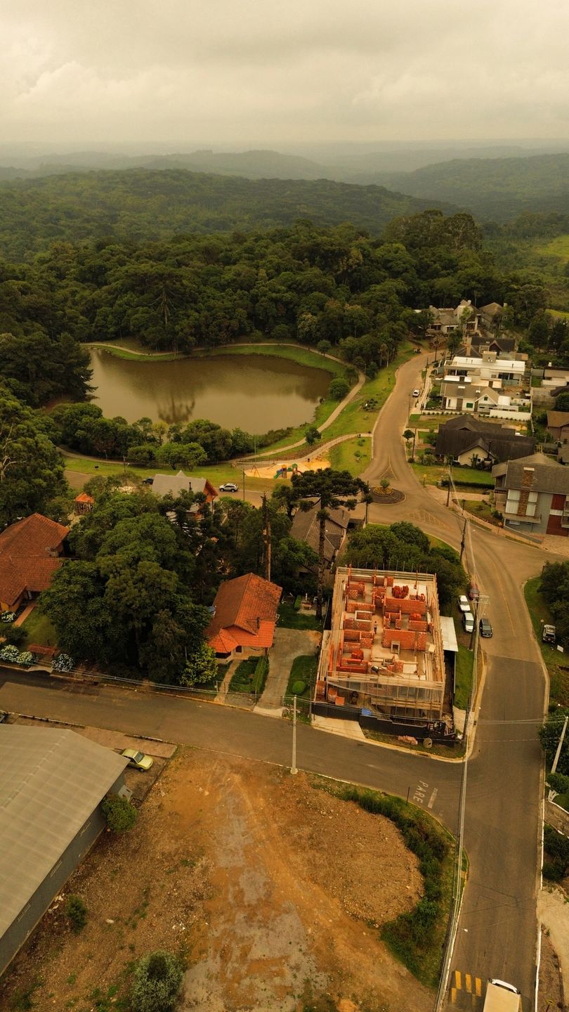 Apartamento 2 quartos sendo 2 suítes para venda no bairro Carniel em Gramado