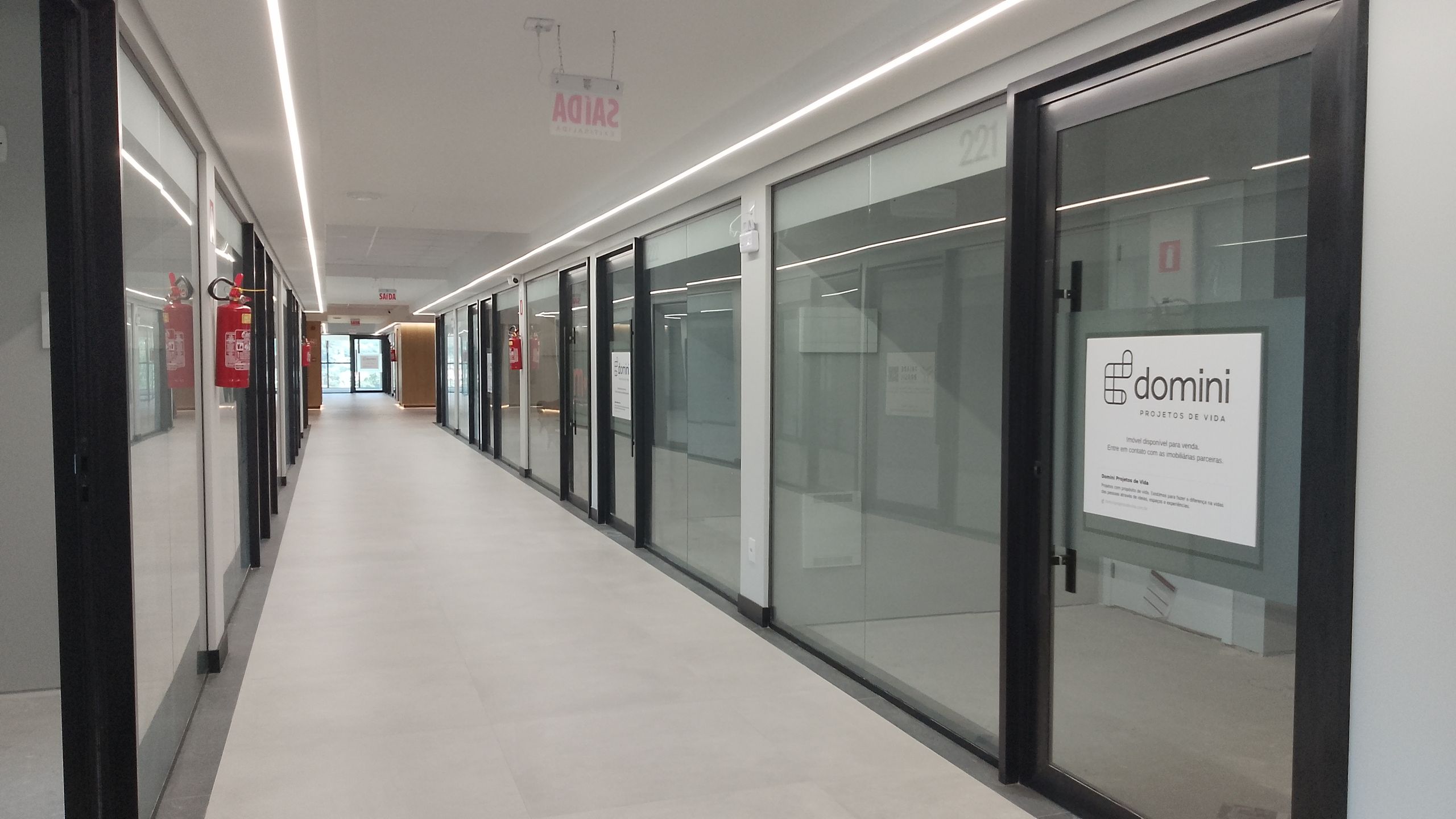 Sala Comercial Aérea para venda no bairro Campeche Central em Florianópolis