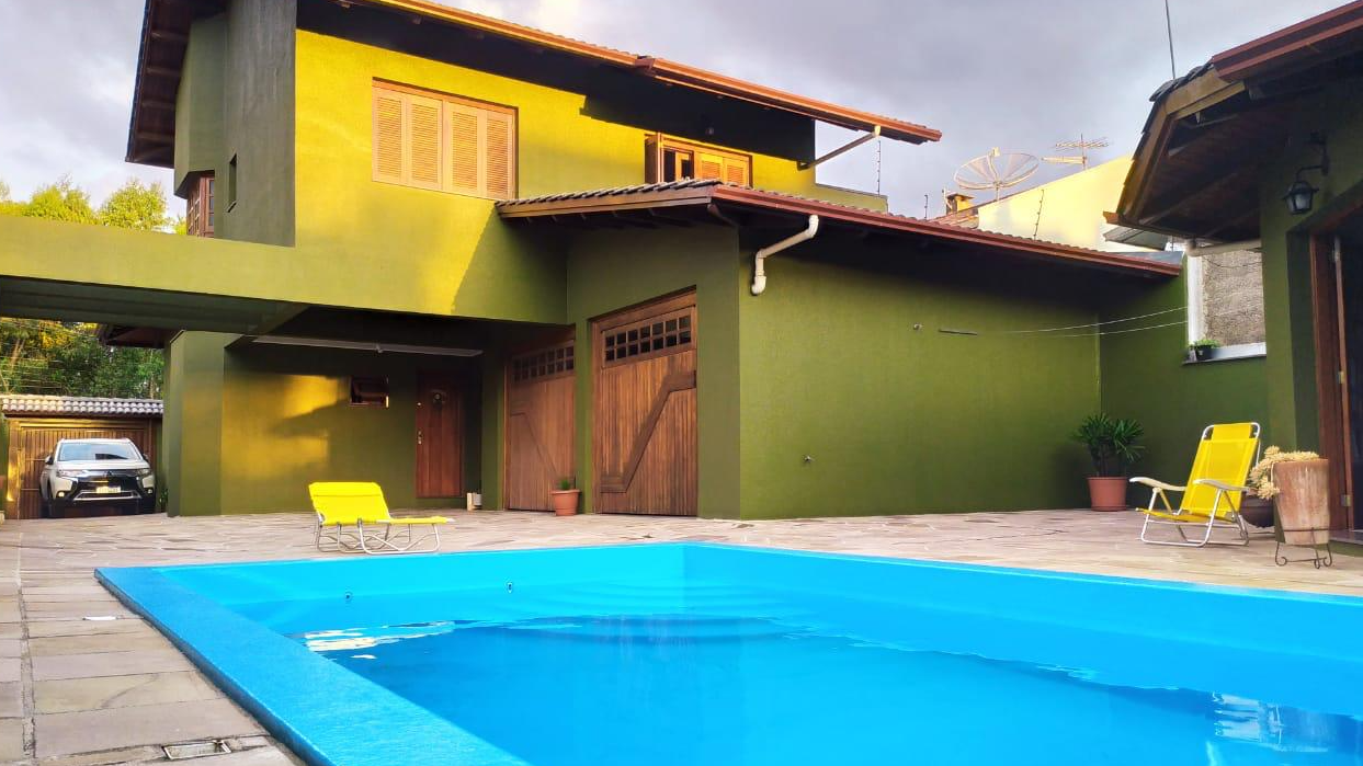 Casa 3 quartos sendo 1 suíte para venda no bairro Desvio Rizzo em Caxias do Sul