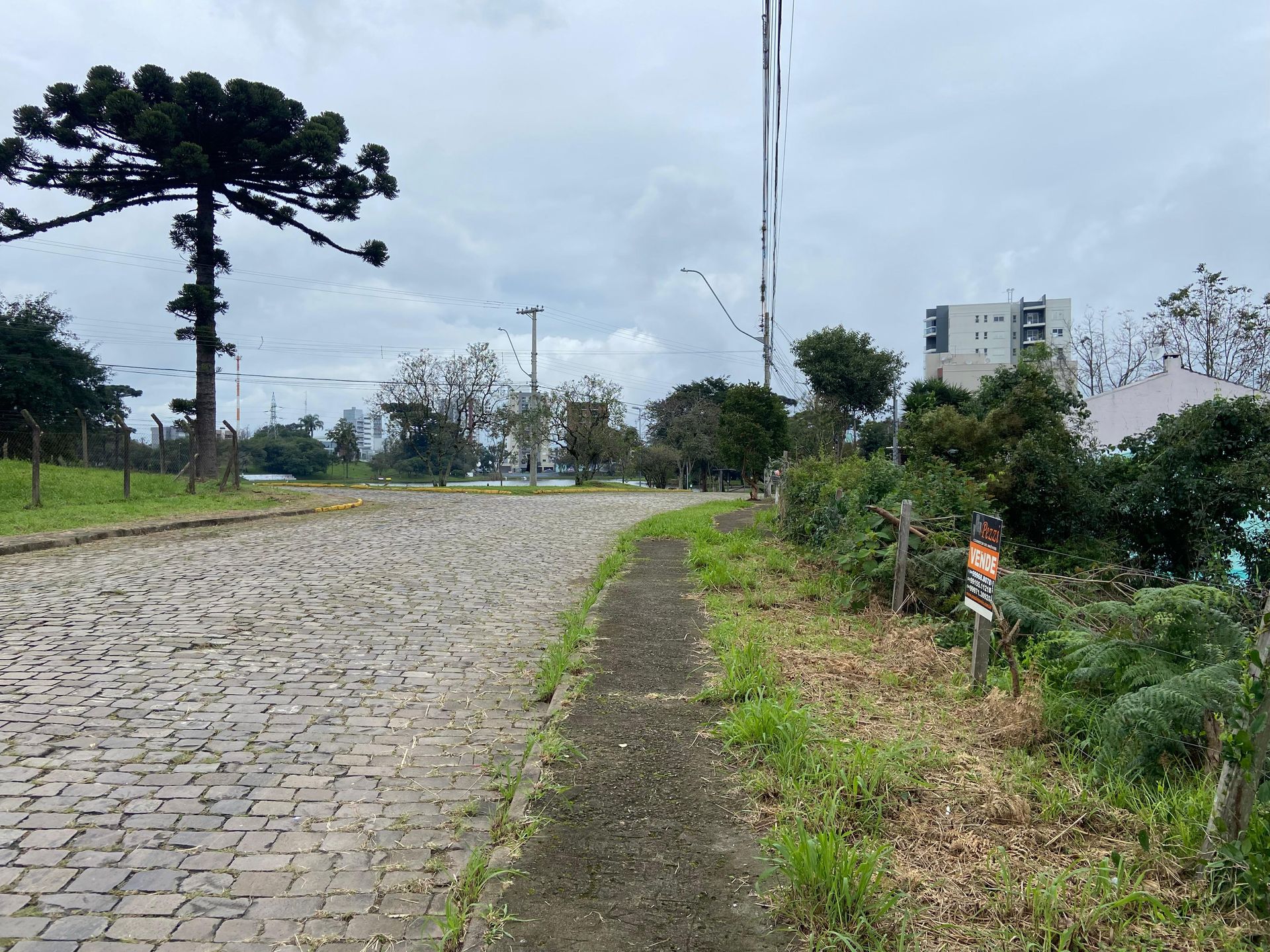 Terreno Padrão para venda no bairro Desvio Rizzo em Caxias do Sul