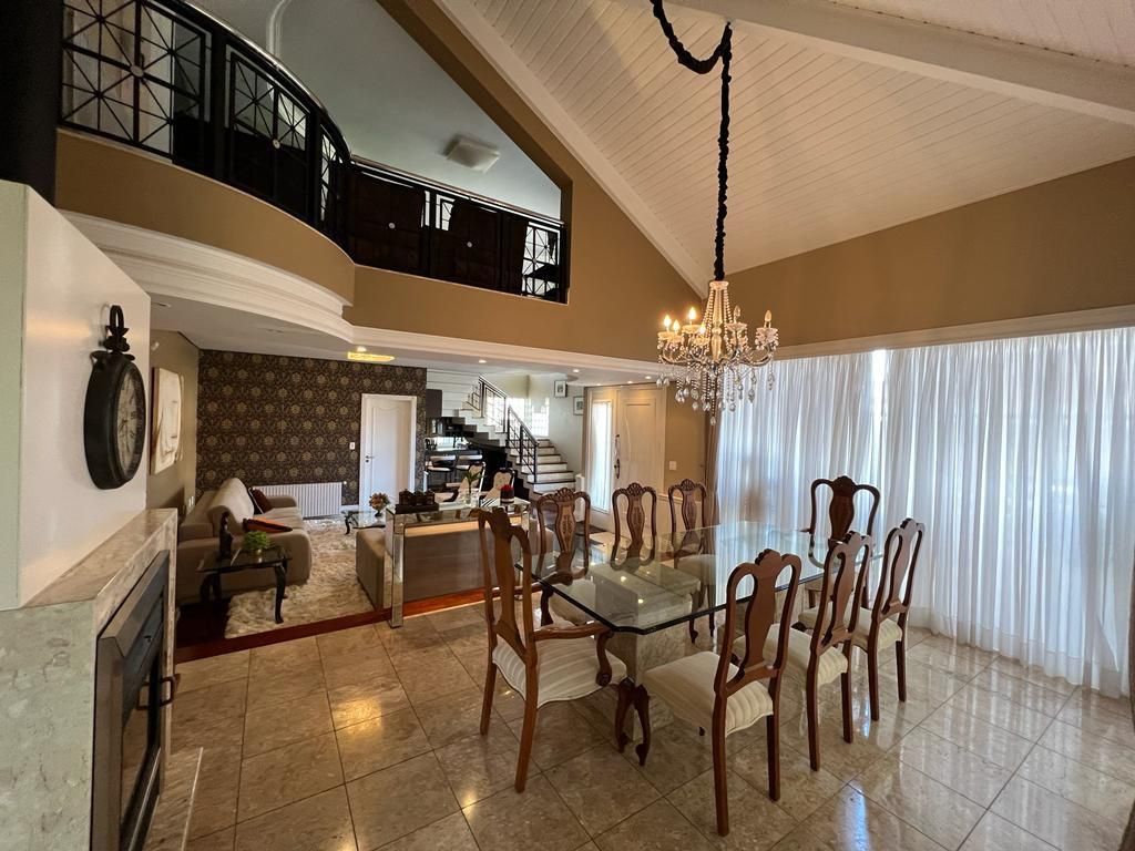 Casa 4 quartos sendo 1 suíte para venda no bairro Peterlongo em Garibaldi