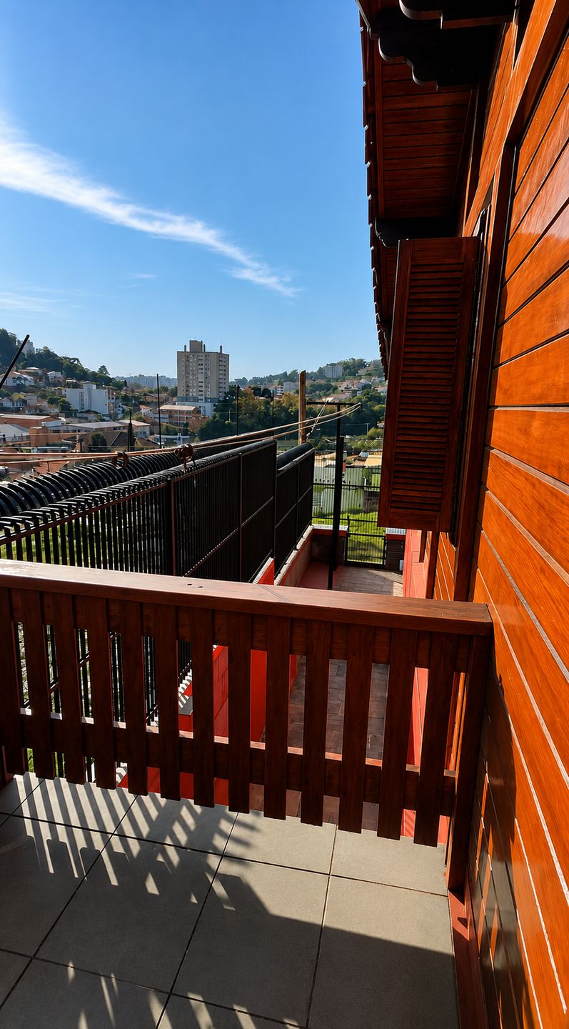 Casa para venda no bairro Salgado Filho  em Caxias do Sul