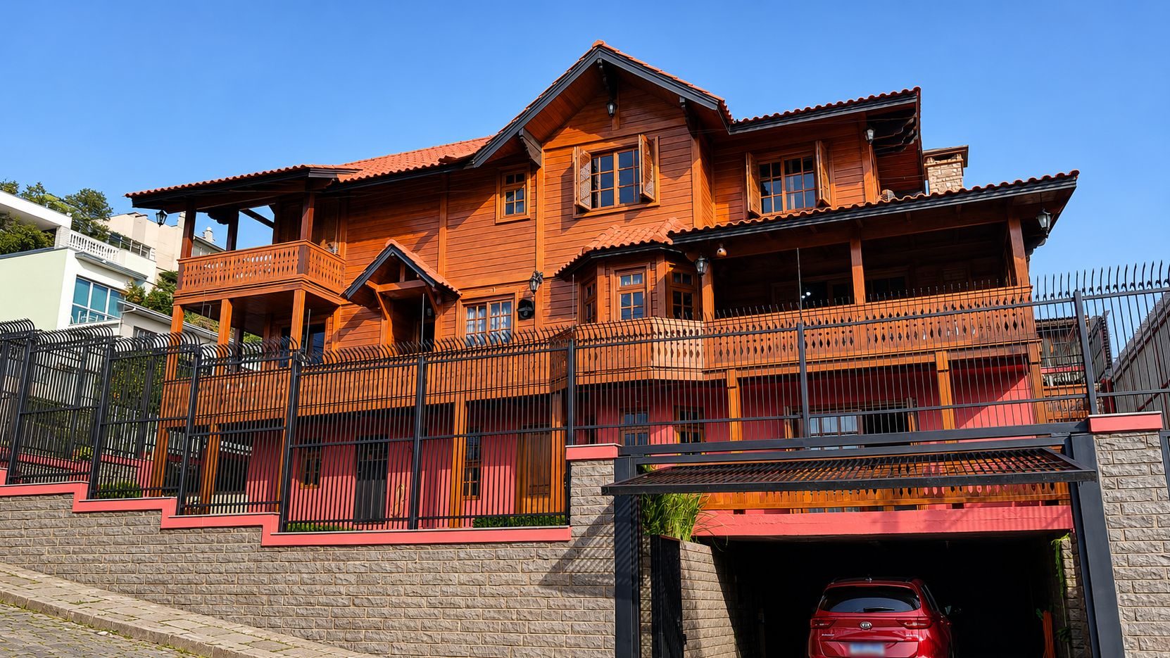 Casa para venda no bairro Salgado Filho  em Caxias do Sul
