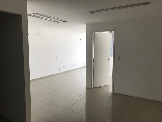 Sala Comercial Aérea para venda no bairro Centro Histórico em Porto Alegre