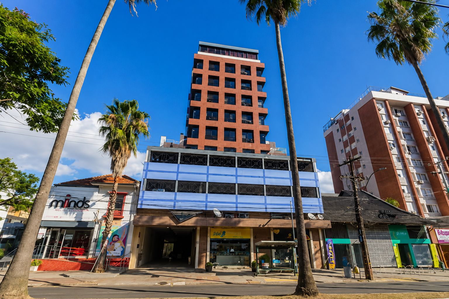 Sala Comercial Aérea para venda no bairro Menino Deus em Porto Alegre