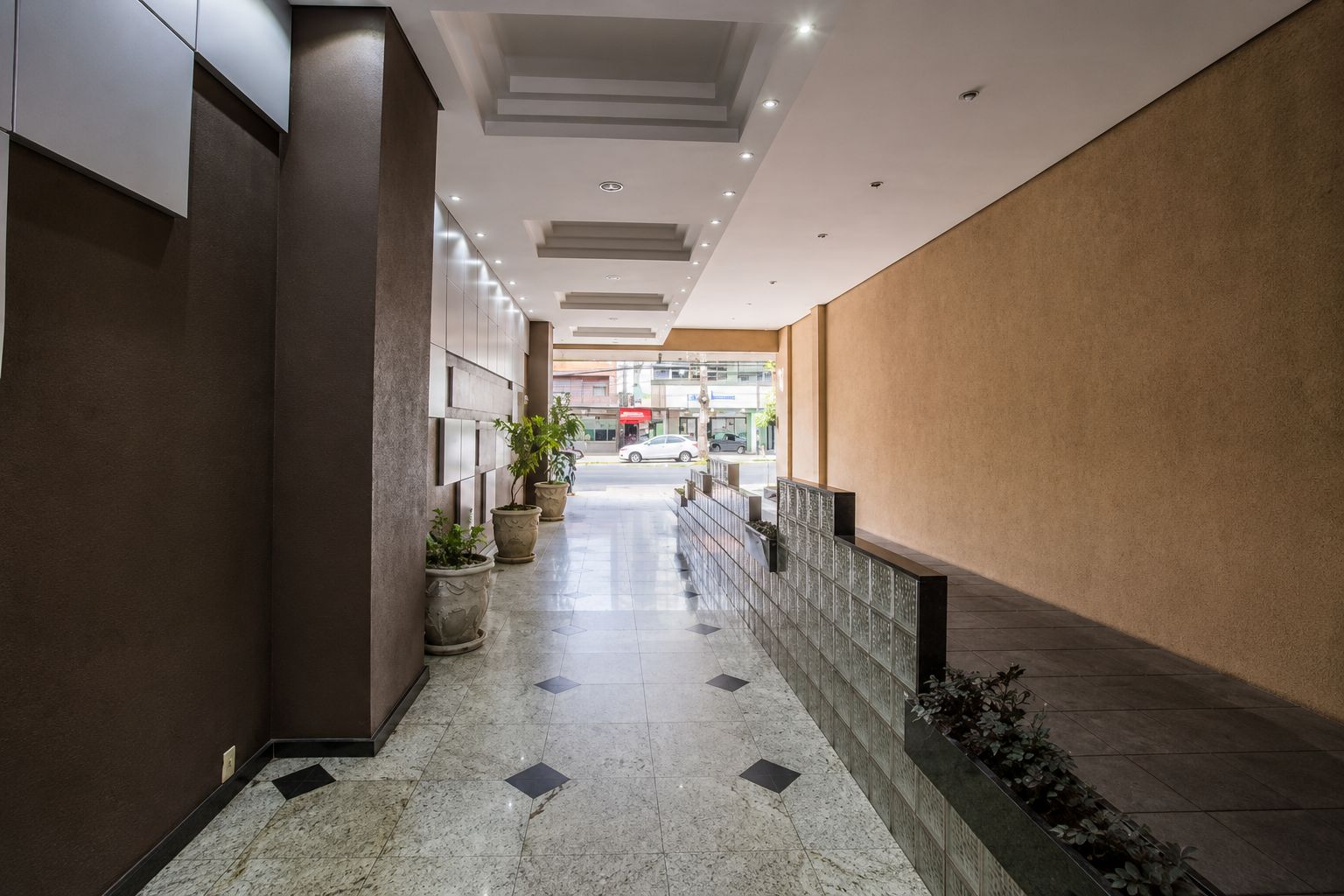 Sala Comercial Aérea para venda no bairro Menino Deus em Porto Alegre