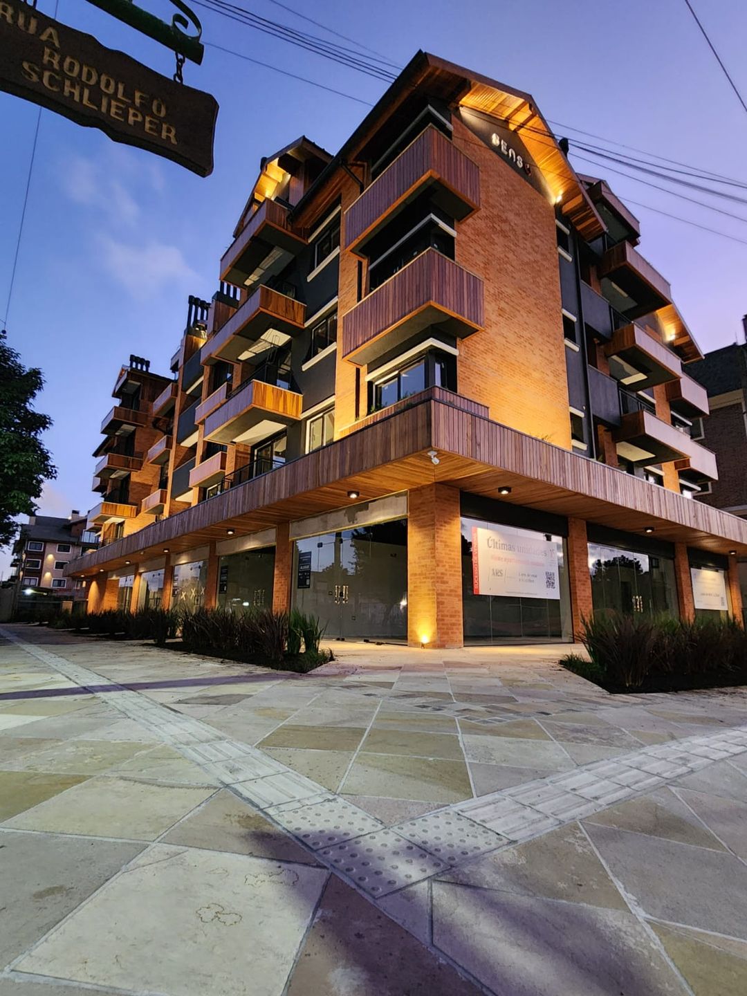 Apartamento para venda no bairro Centro  em Canela