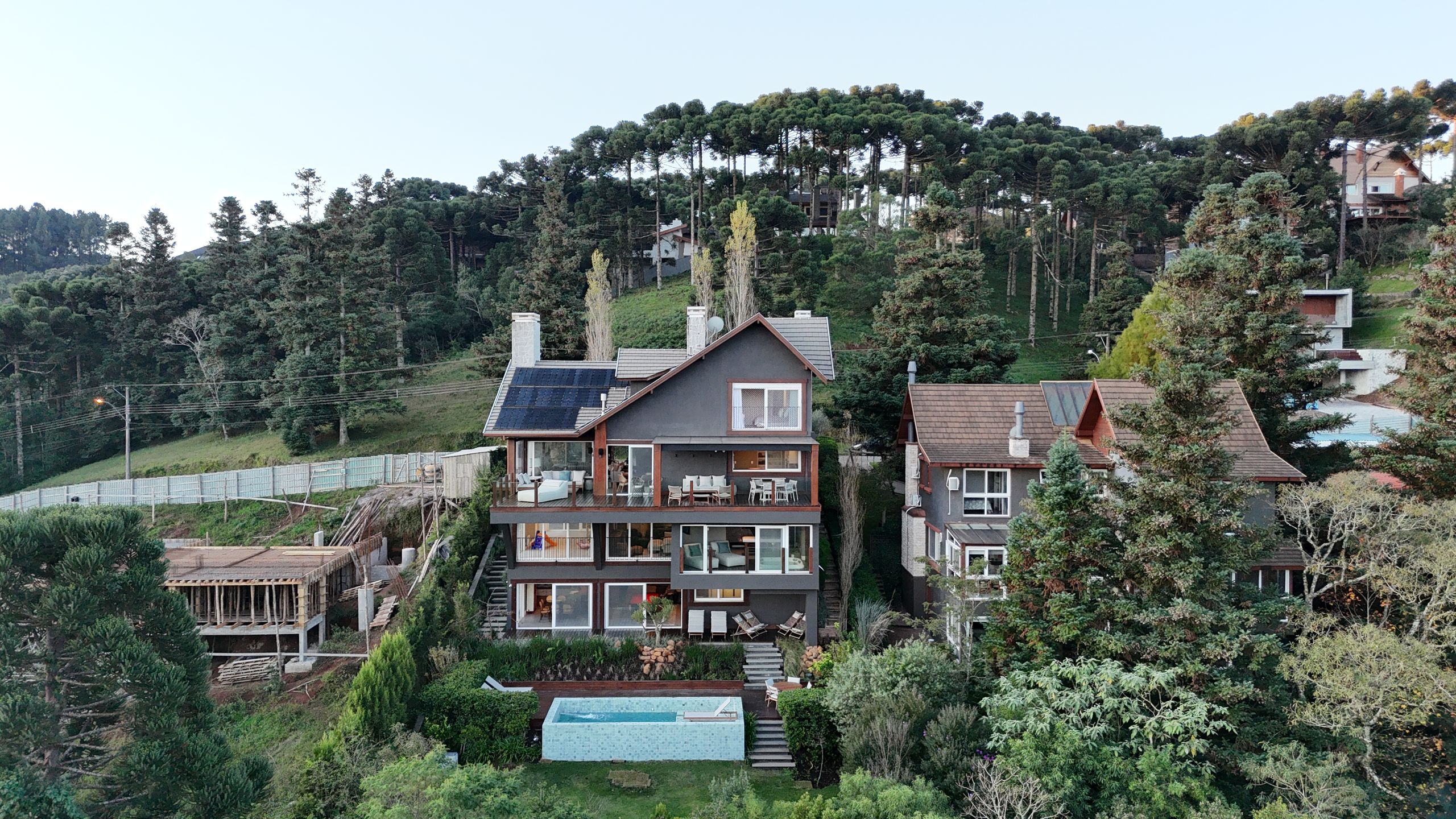 Casa 5 quartos sendo 5 suítes para venda no bairro Aspen Mountain em Gramado