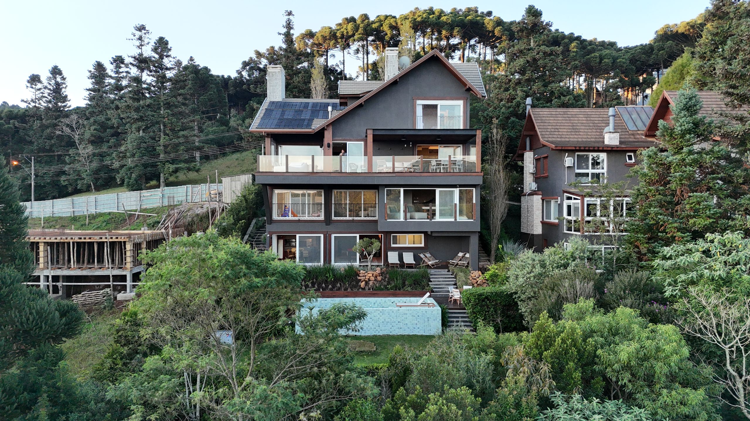 Casa 5 quartos sendo 5 suítes para venda no bairro Aspen Mountain em Gramado