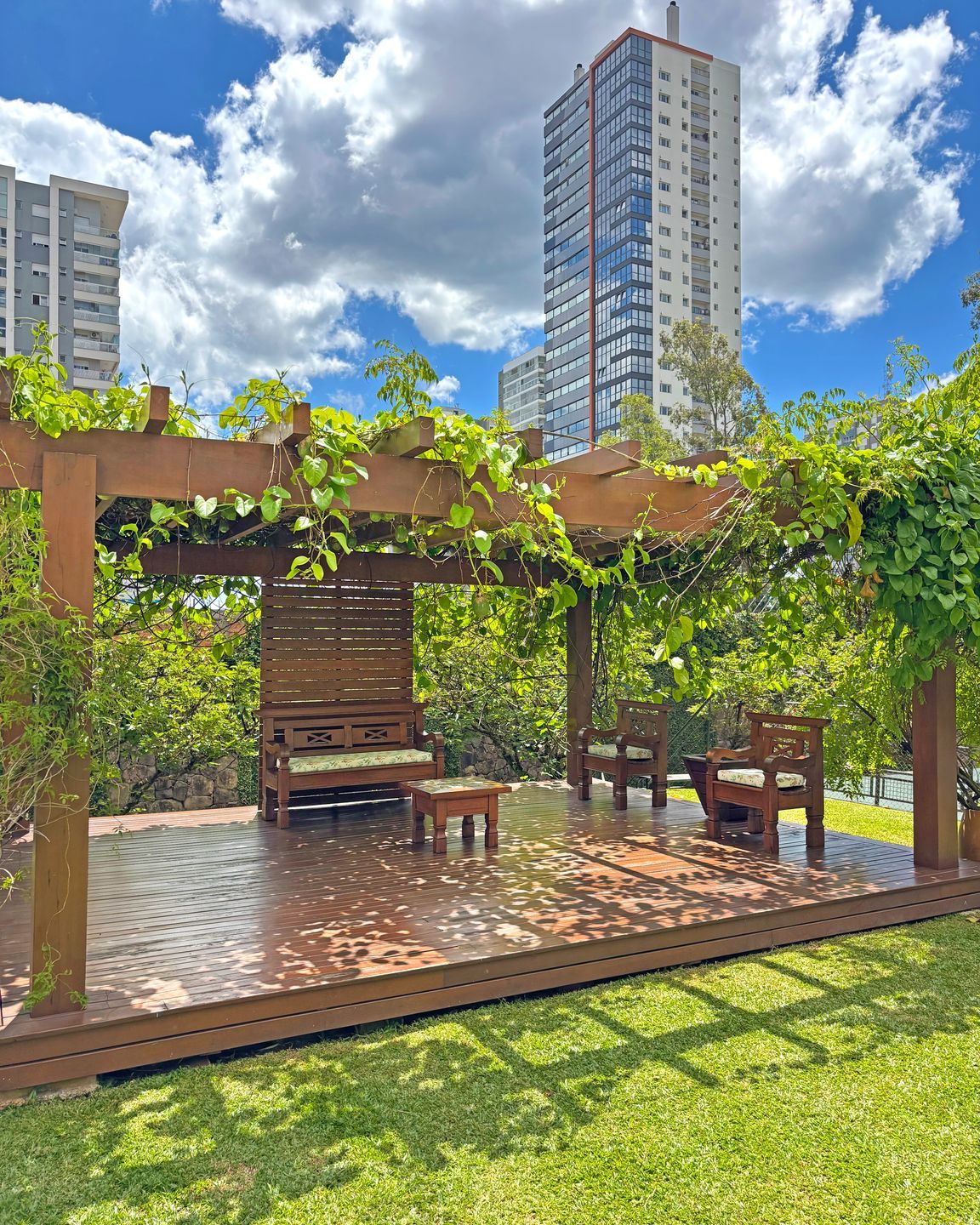 Apartamento 4 quartos para venda no bairro Madureira em Caxias do Sul
