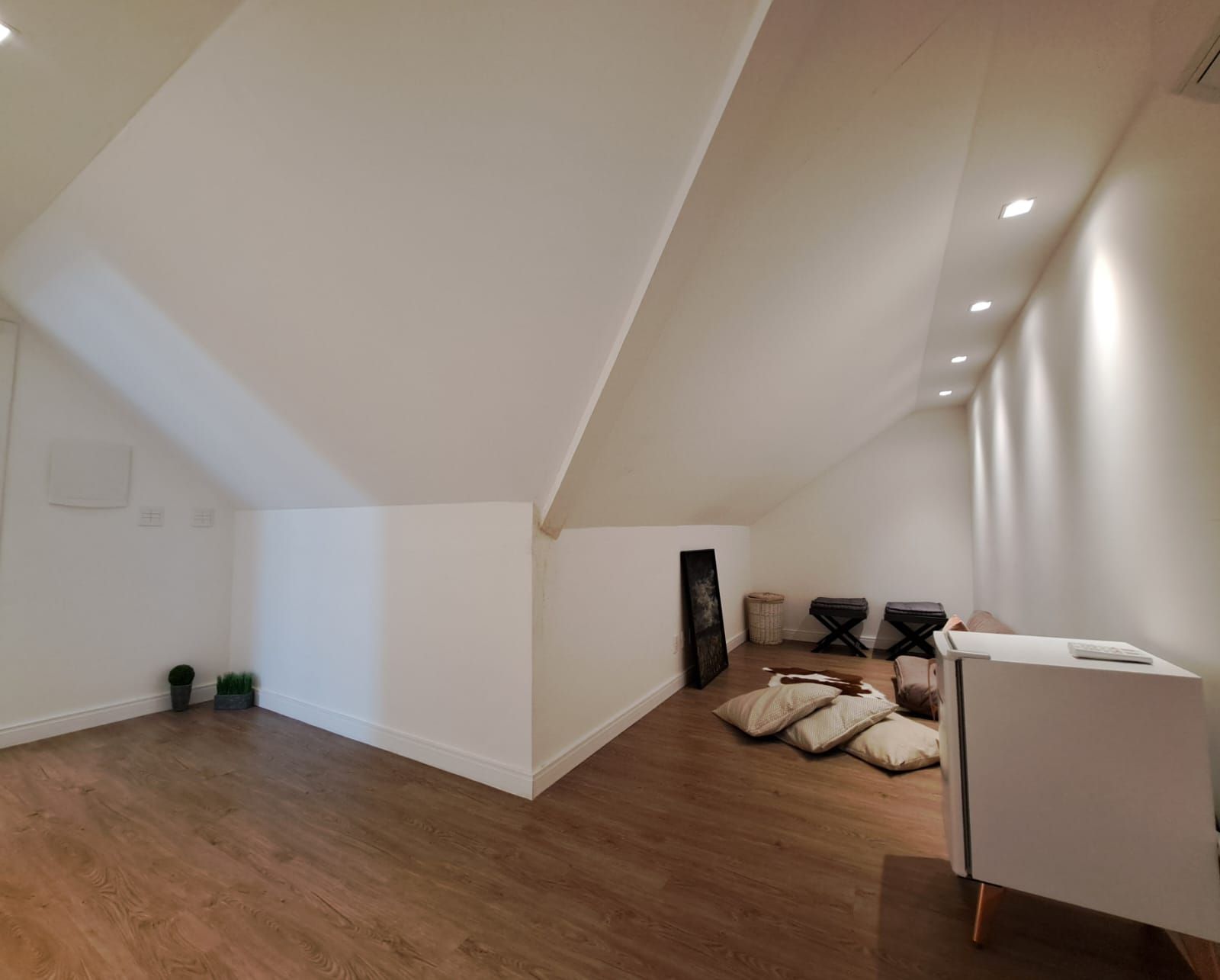 Apartamento à venda com 3 quartos, 143m² - Foto 11