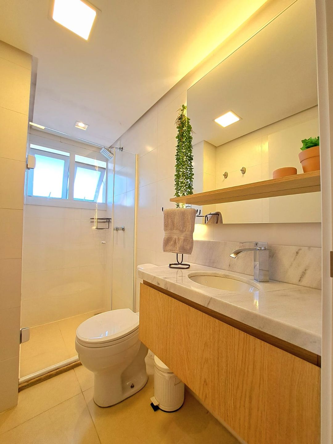 Apartamento à venda com 3 quartos, 143m² - Foto 19