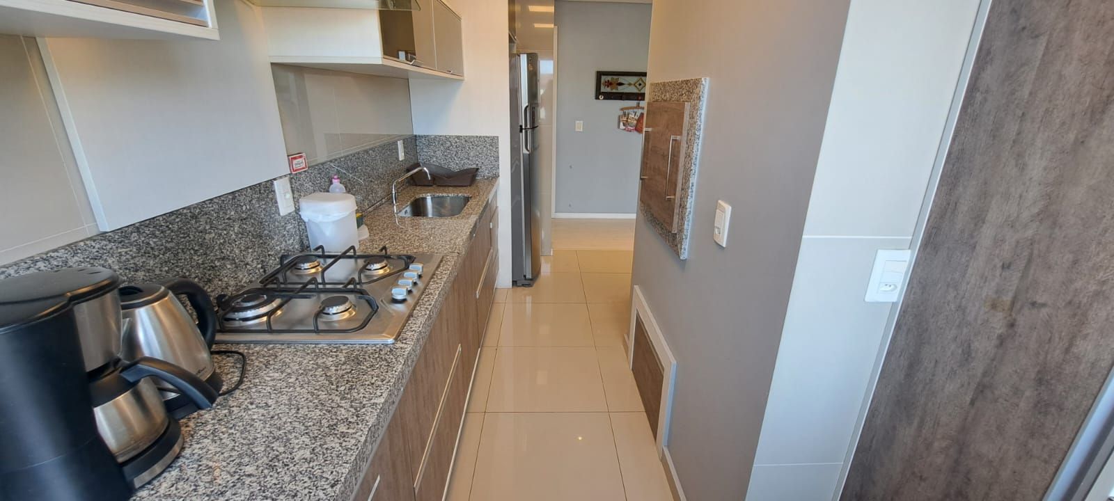 Apartamento à venda com 2 quartos, 75m² - Foto 20