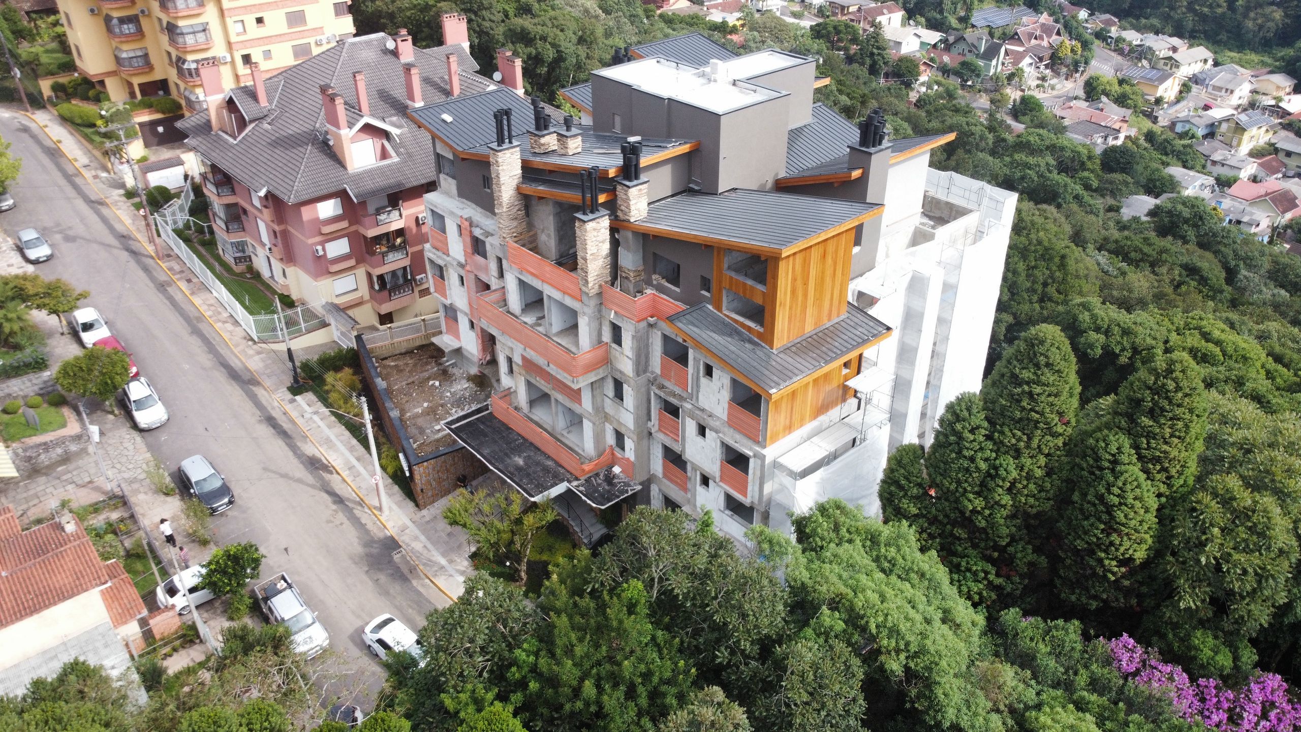 Apartamento 2 quartos sendo 2 suítes para venda no bairro Centro em Gramado