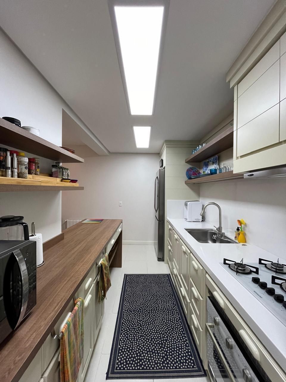 Apartamento à venda com 3 quartos, 139m² - Foto 19