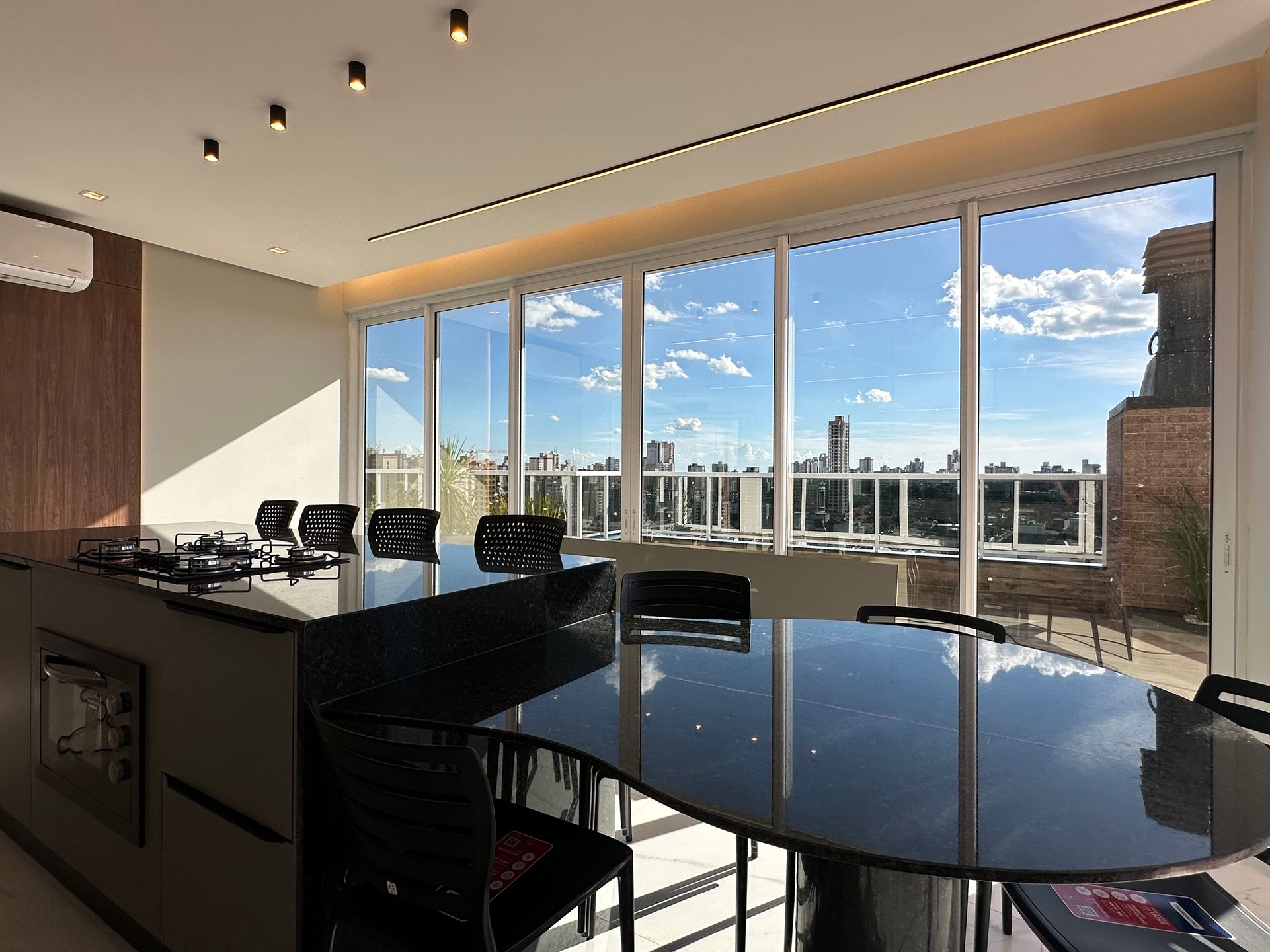 Apartamento 3 quartos sendo 1 suíte para venda no bairro Annes em Passo Fundo