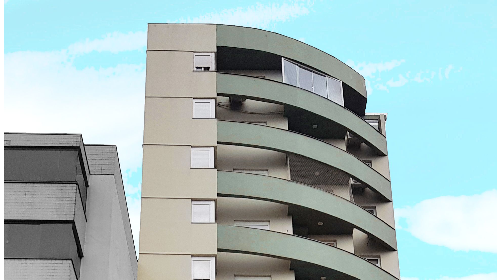 Apartamento 3 quartos sendo 1 suíte para venda no bairro Centro em Caxias do Sul