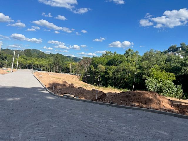 Lote para venda no bairro Vila Nova em Bento Gonçalves