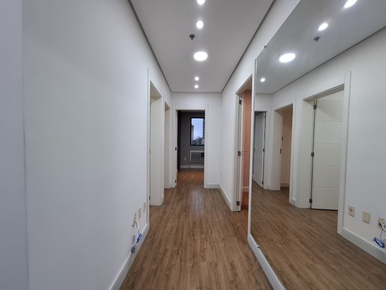 Sala Comercial Aérea para venda no bairro Auxiliadora em Porto Alegre