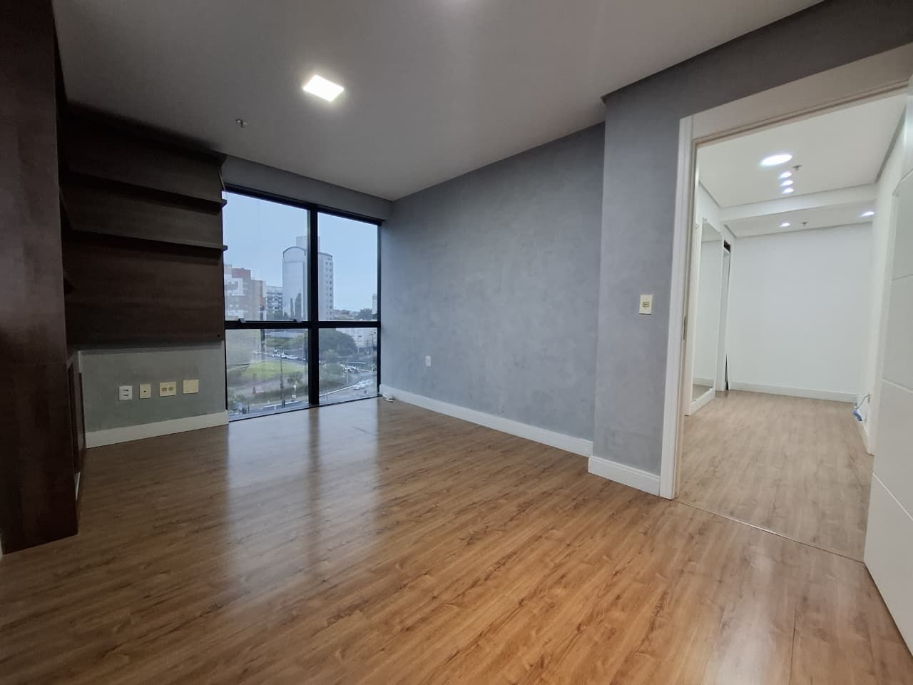 Sala Comercial Aérea para venda no bairro Auxiliadora em Porto Alegre