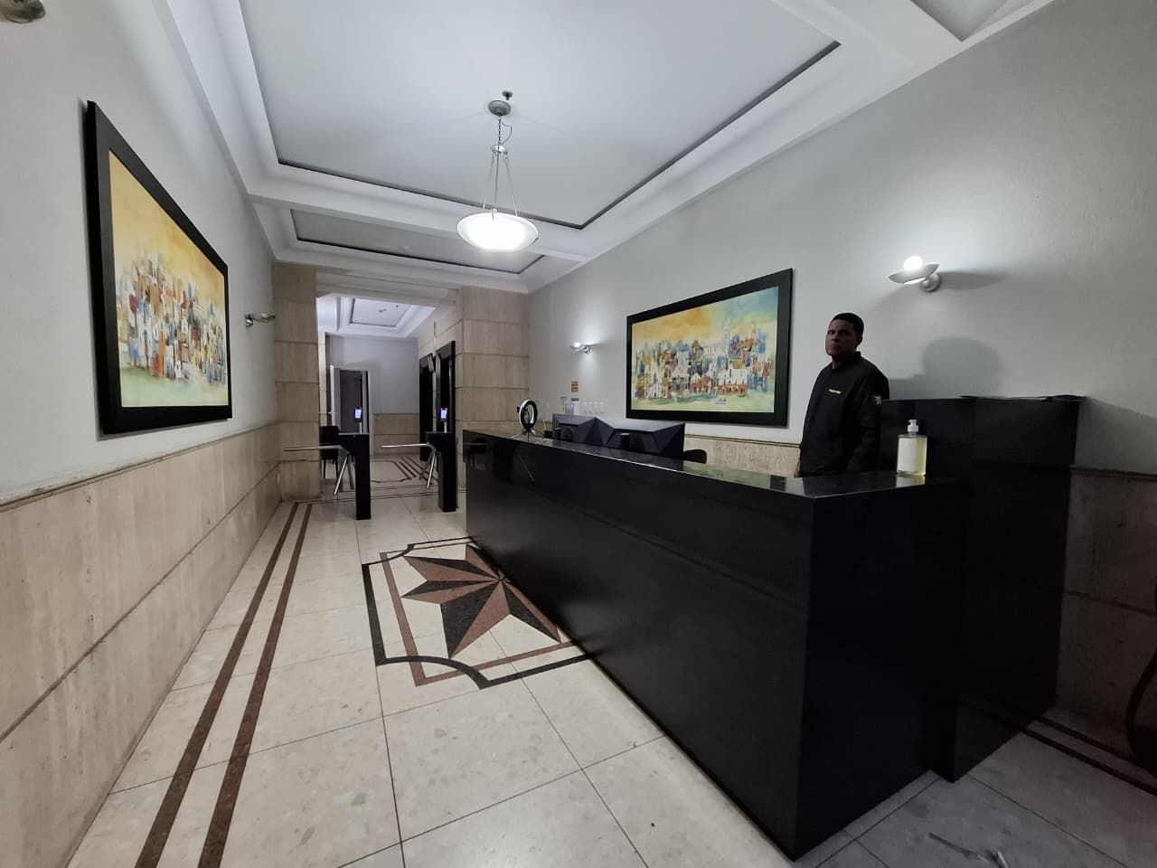 Sala Comercial Aérea para venda no bairro Auxiliadora em Porto Alegre