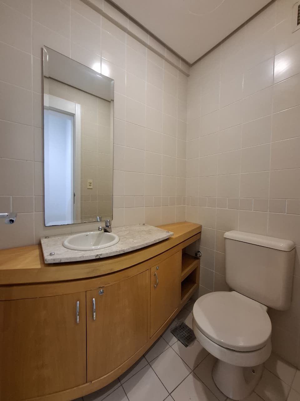 Sala Comercial Aérea para venda no bairro Auxiliadora em Porto Alegre