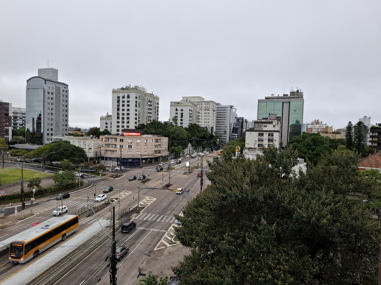 Sala Comercial Aérea para venda no bairro Auxiliadora em Porto Alegre
