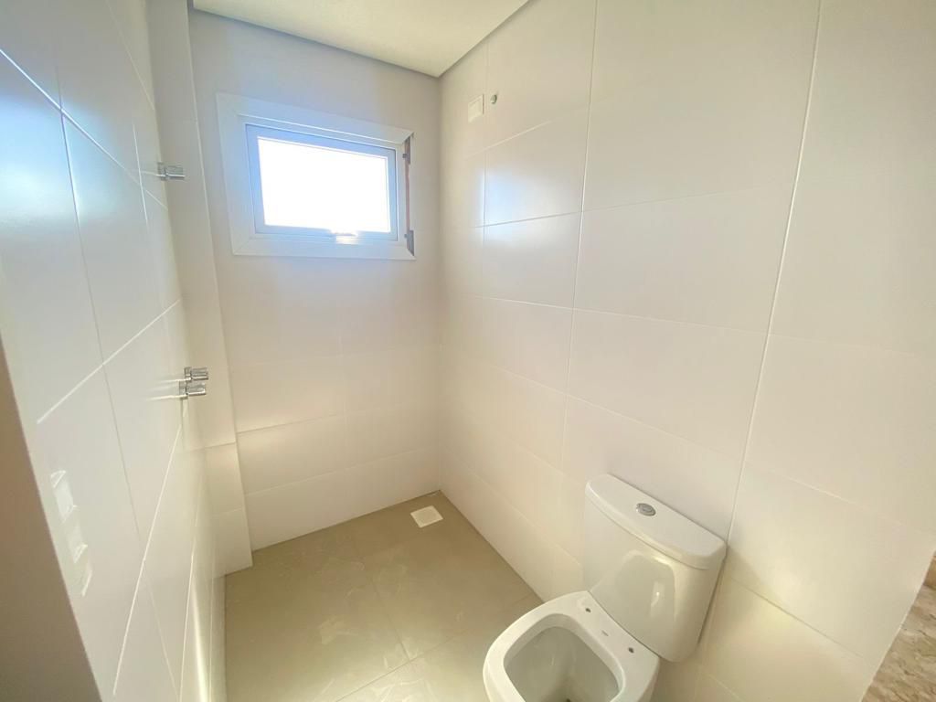 Apartamento 3 quartos sendo 1 suíte para venda no bairro Capão da Canoa em Capão da Canoa