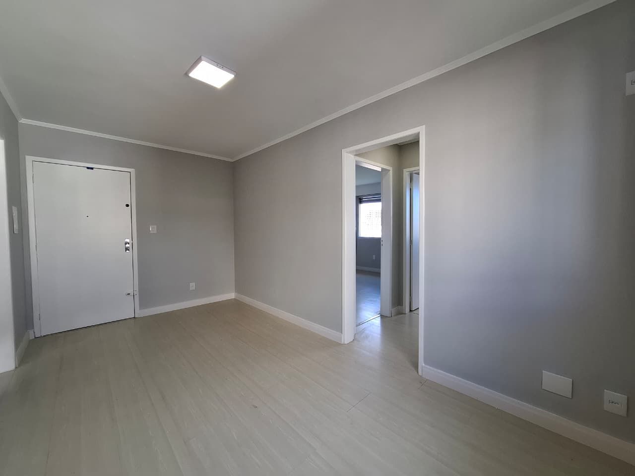 Apartamento para venda no bairro Azenha em Porto Alegre