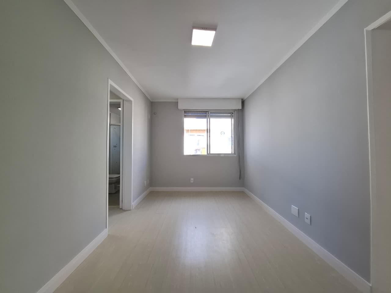 Apartamento para venda no bairro Azenha em Porto Alegre
