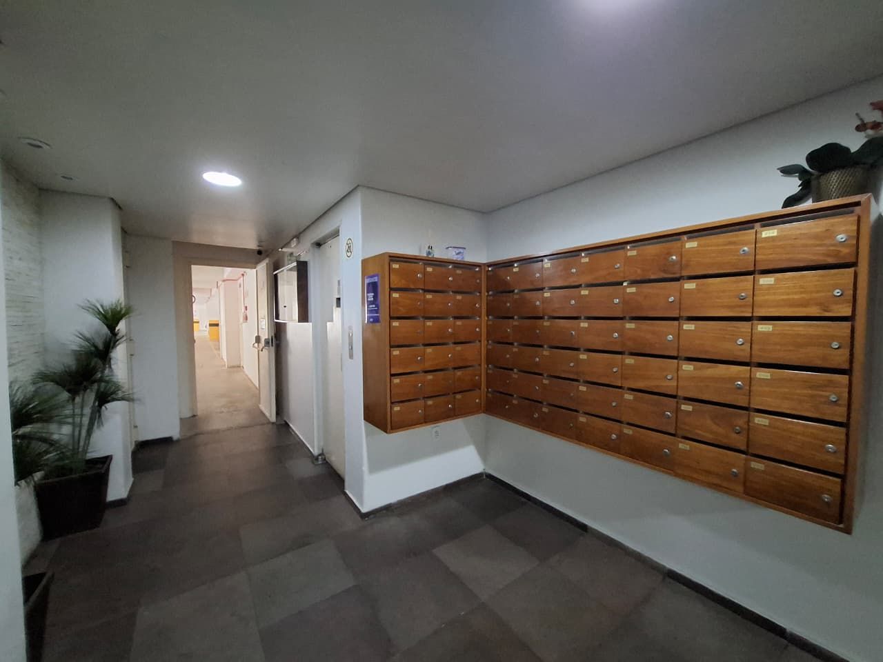 Apartamento para venda no bairro Azenha em Porto Alegre