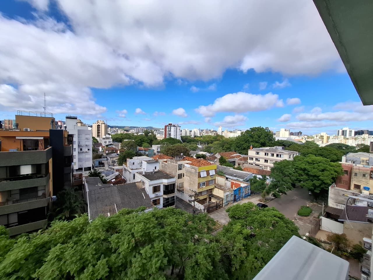 Apartamento para venda no bairro Azenha em Porto Alegre