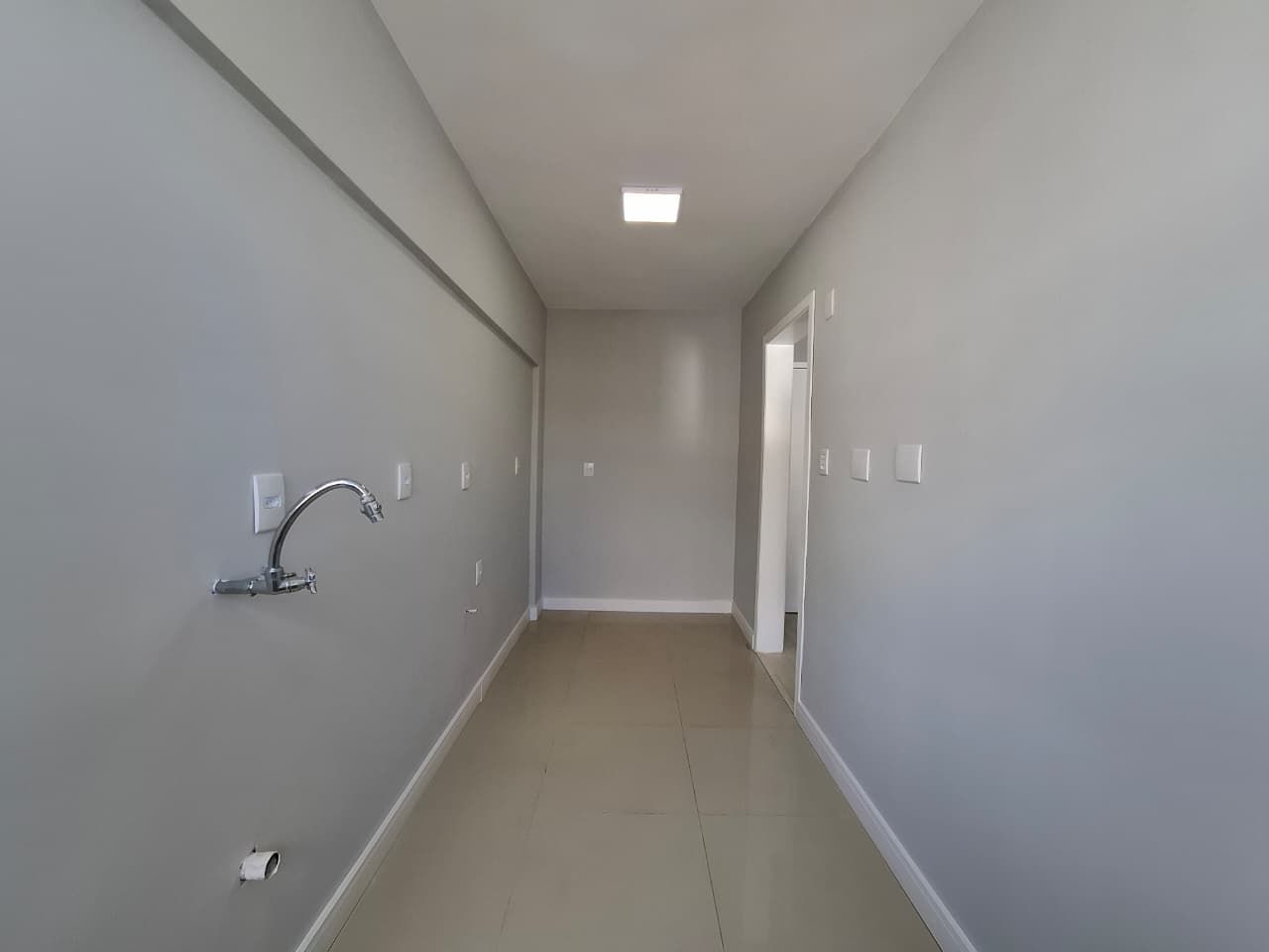 Apartamento para venda no bairro Azenha em Porto Alegre