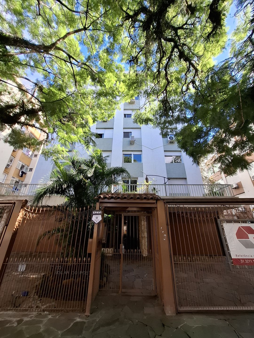 Apartamento para venda no bairro Azenha em Porto Alegre